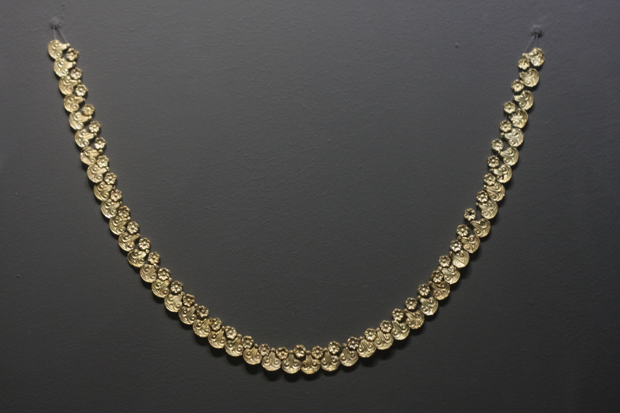 Golden Mycenaean Age Necklace Volos Museum