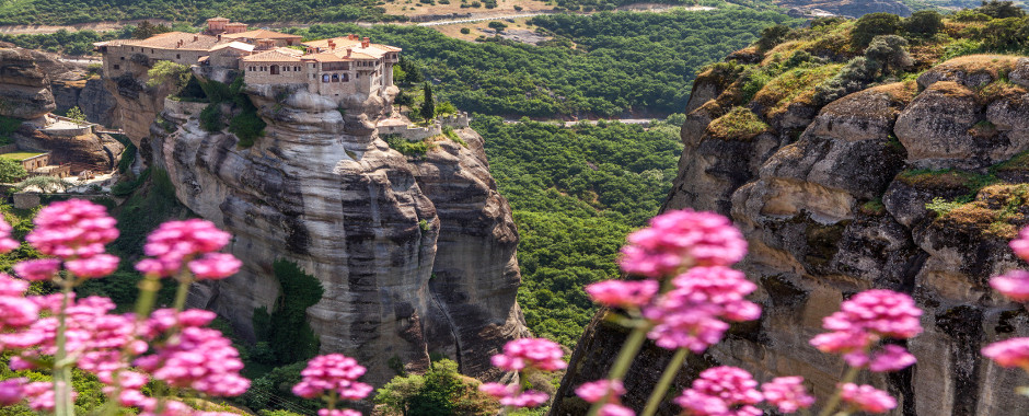 Μετέωρα μοναστήρια άνοιξη